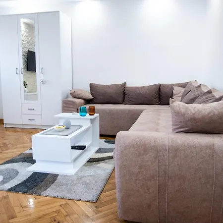 شقة Jankovic أراندجيلوفاك